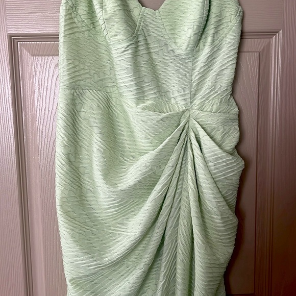 Summer Dress - Picture 3 of 10